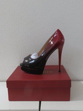 Merumote Black and Red Peep Toe Platform Stiletto Heels for a Bold Statement